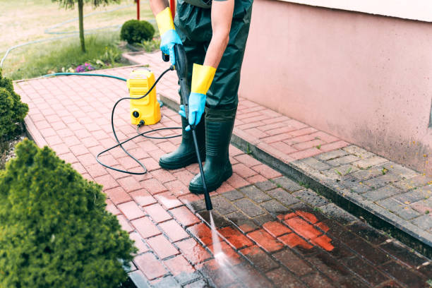 Best Sidewalk and Walkway Pressure Cleaning in South Barre, VT
